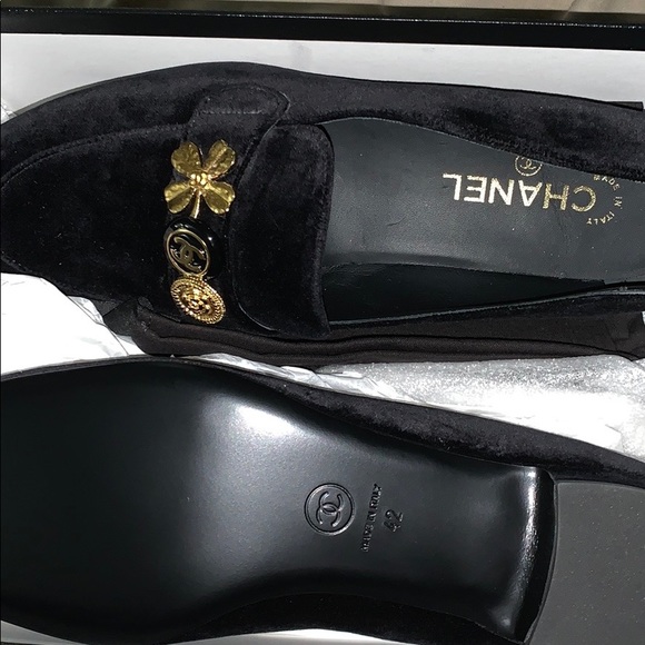Chanel Loafers - Picture 1 of 8